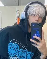 f1a028aa-fbeb-433f-83e2-5d908e5efd30