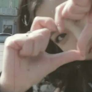 b8a41d6f-8cee-43f3-93ca-b9384123bf81