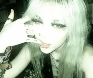 7a1e4781-4a12-4eb8-84fd-d85adefc57f1