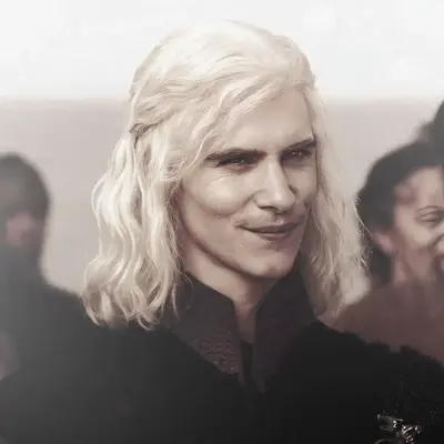 𝔙ISERYS III 𝒯ARGARYEN, 𝔟eggar king.