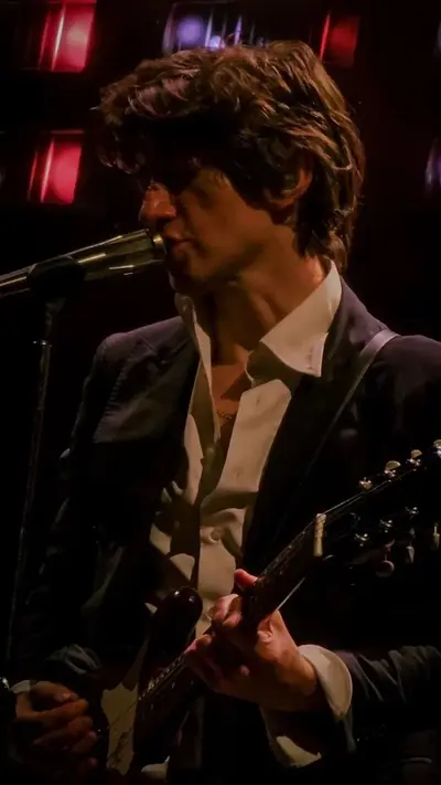 alex turner
