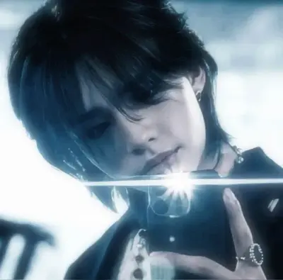 -Hwang Hyunjin~ (Bully)