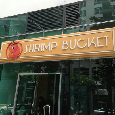 shrimp bucket luver