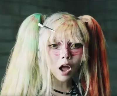 My waifu Kim Yeji