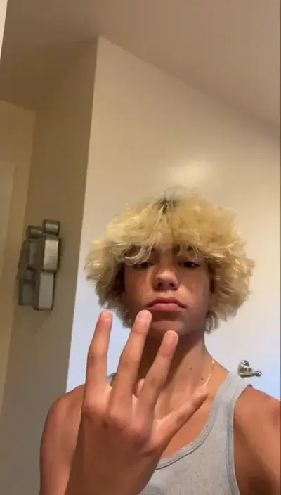 Malachi barton