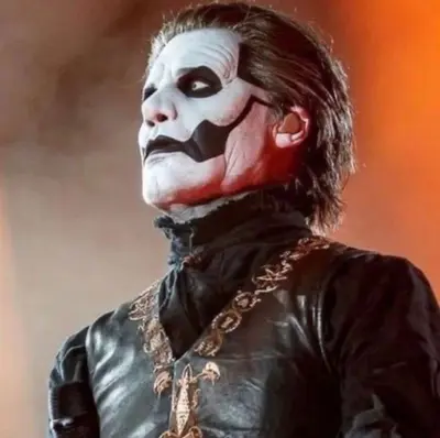 Papa Emeritus IV