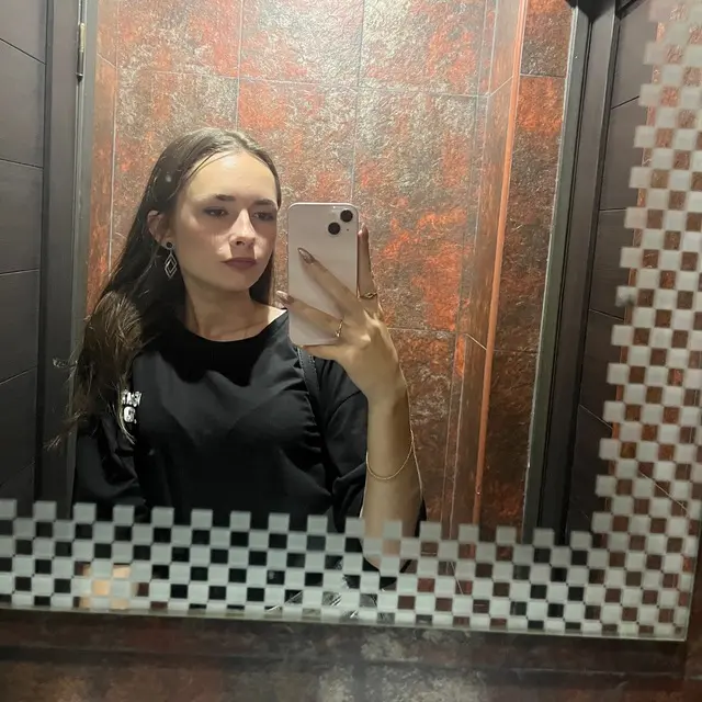 Настя