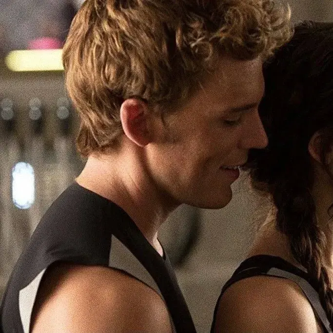 Sam Claflin