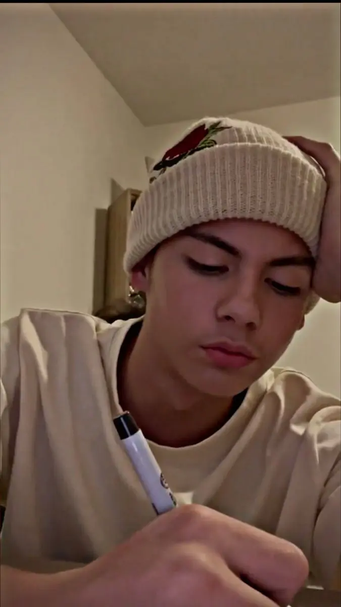 Miguel mora 