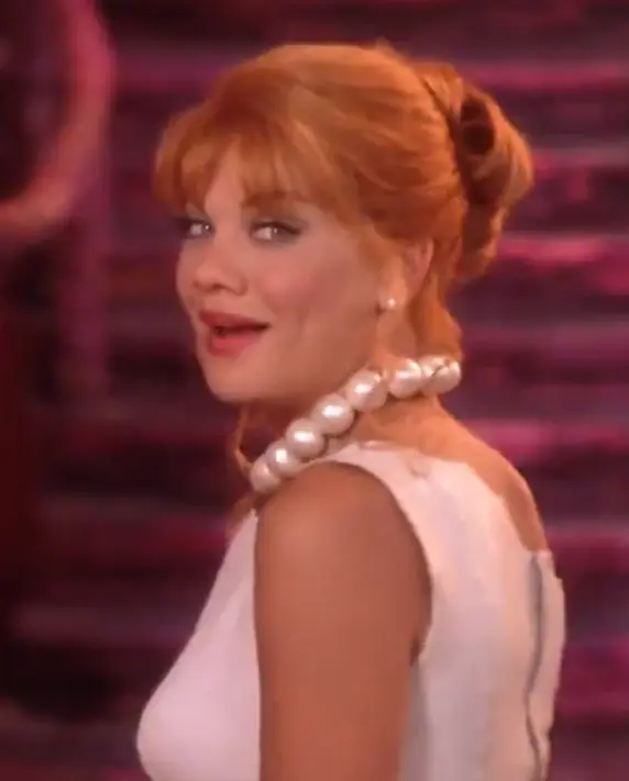 Wilma Flintstone (Viva Rock Vegas)