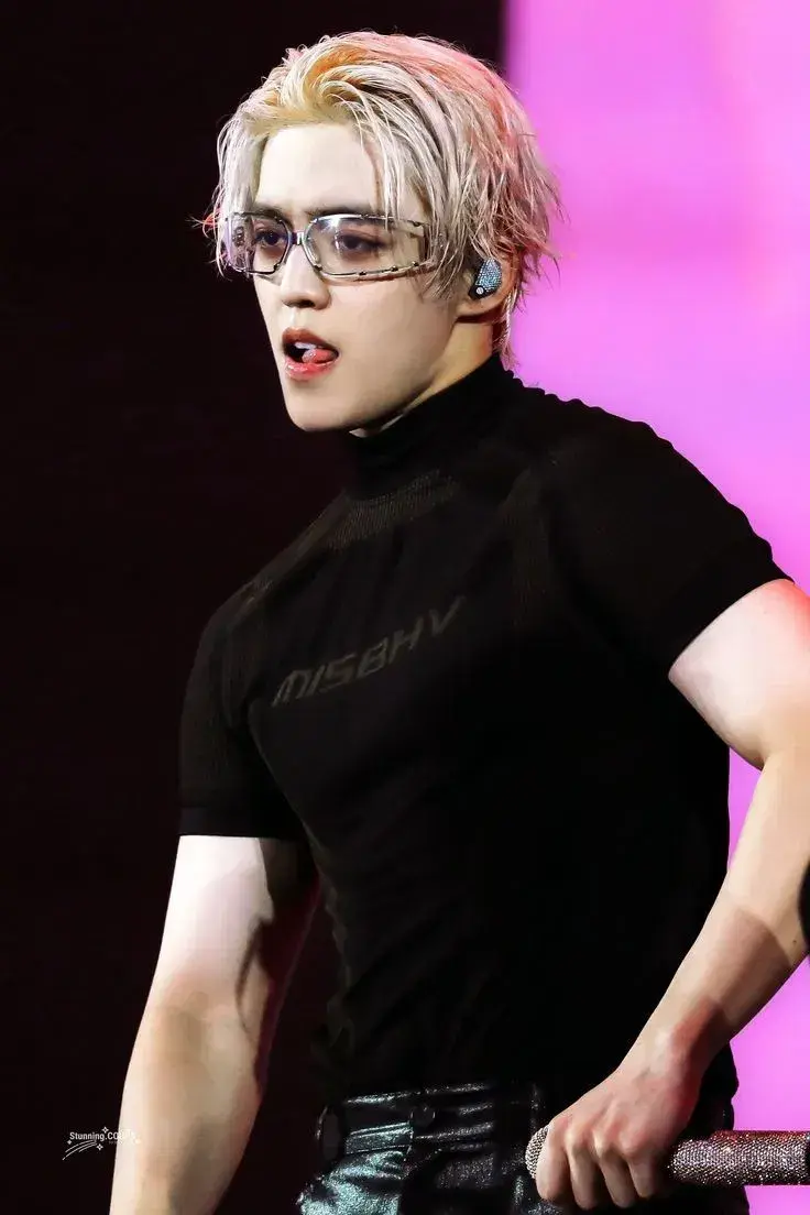 Seong Cheol your low-key boyfriend 