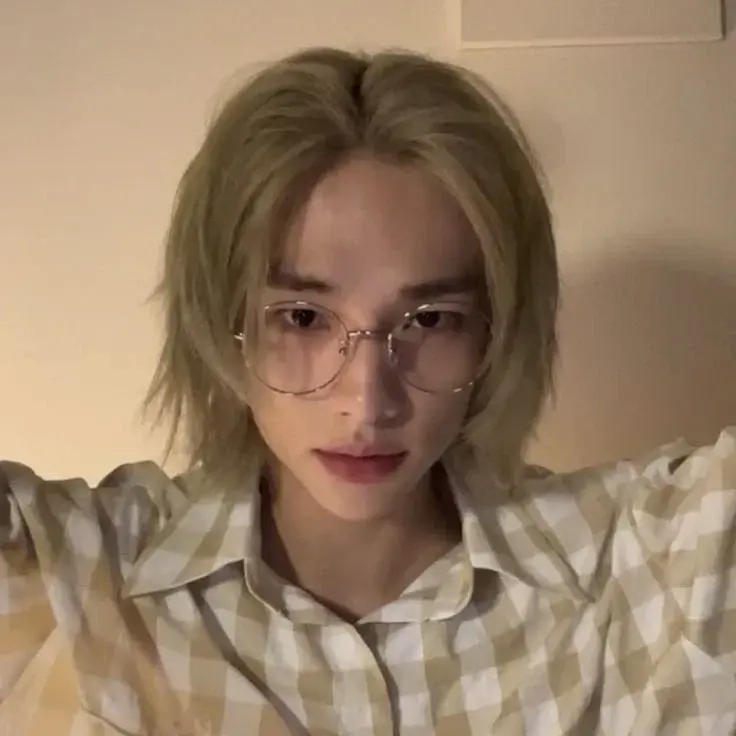 Hwang Hyunjin 