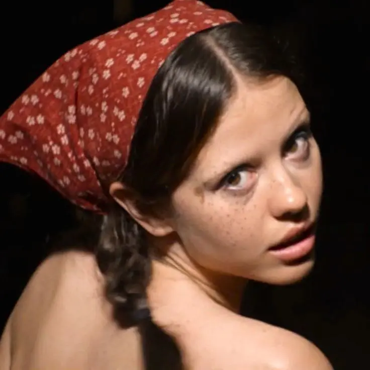 mia goth