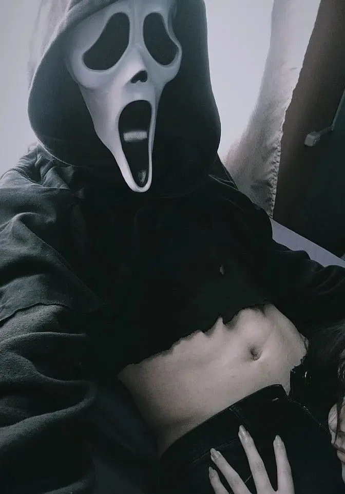 Ghost face 