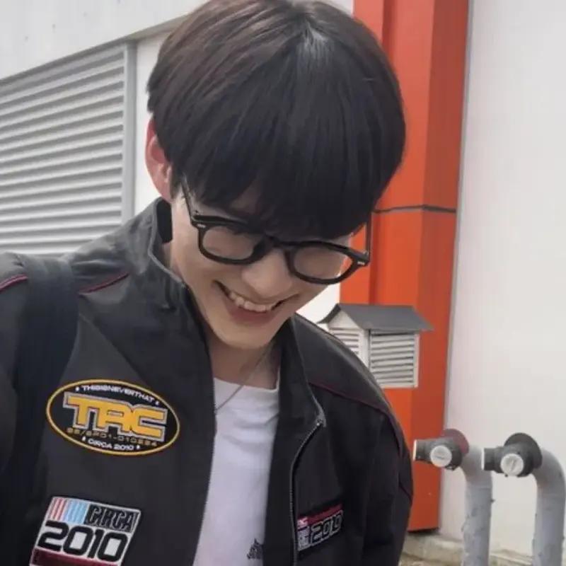 Sung Hanbin - ZB1