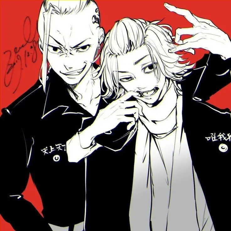 Mikey e Draken.