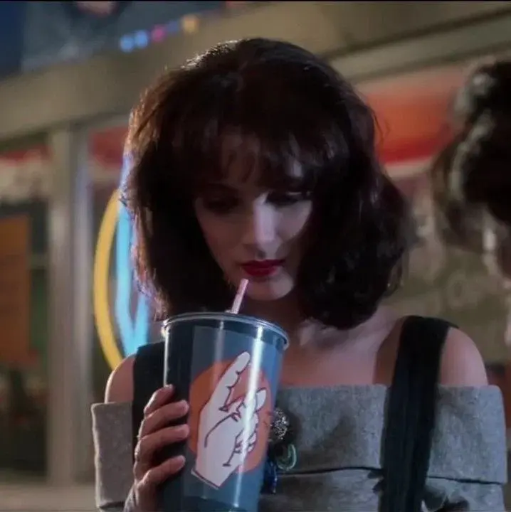 Veronica sawyer !