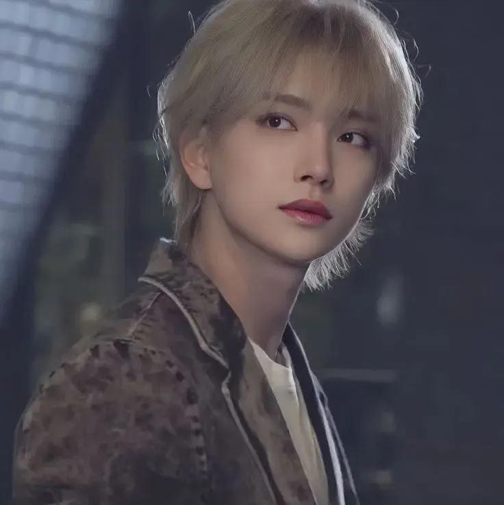 Joshua Hong