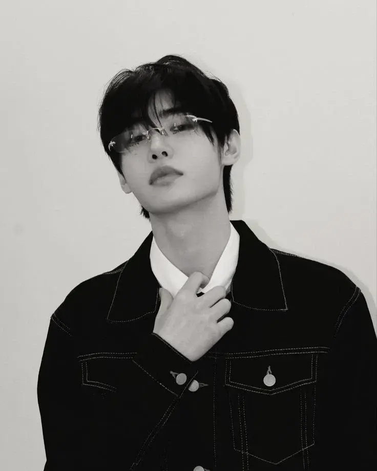 Sunghoon 