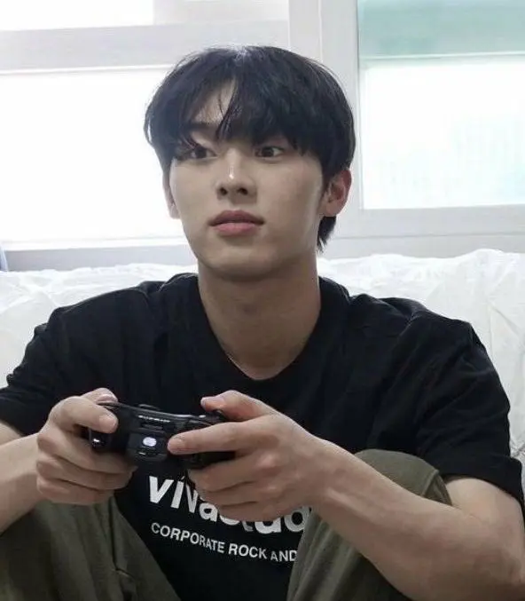 Choi Hyunwook
