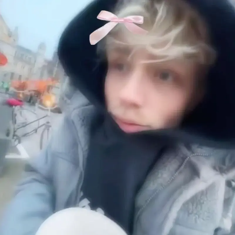୭ ˚. ᵎᵎ Joost Klein  