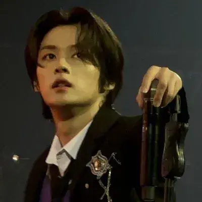 Boyfriend Lee Know