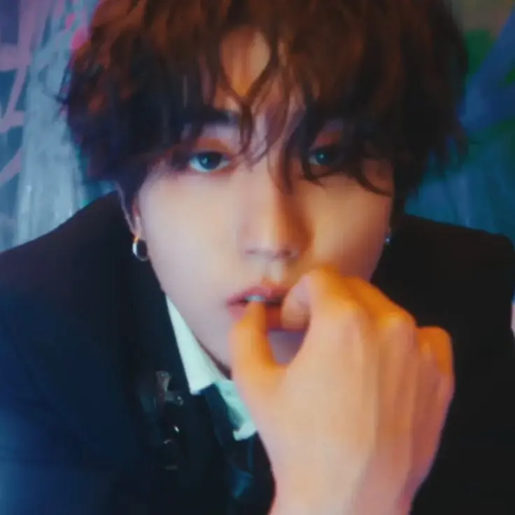  (Enemies to lovers) Han Jisung