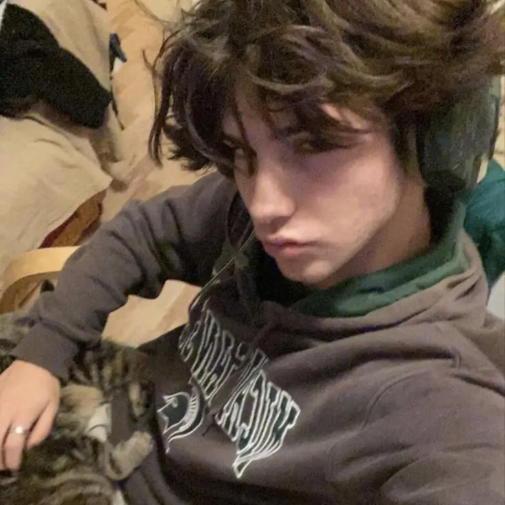 Bad boy best friend 