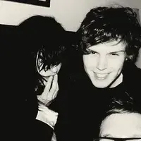 Evan Peters 
