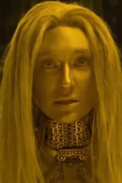Ayesha The Golden High Priestess