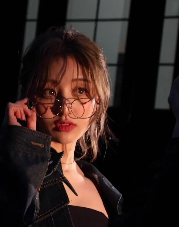 Jihyo 