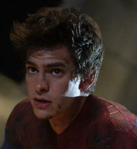 Peter Parker  🕷 ( Andrew Garfield )