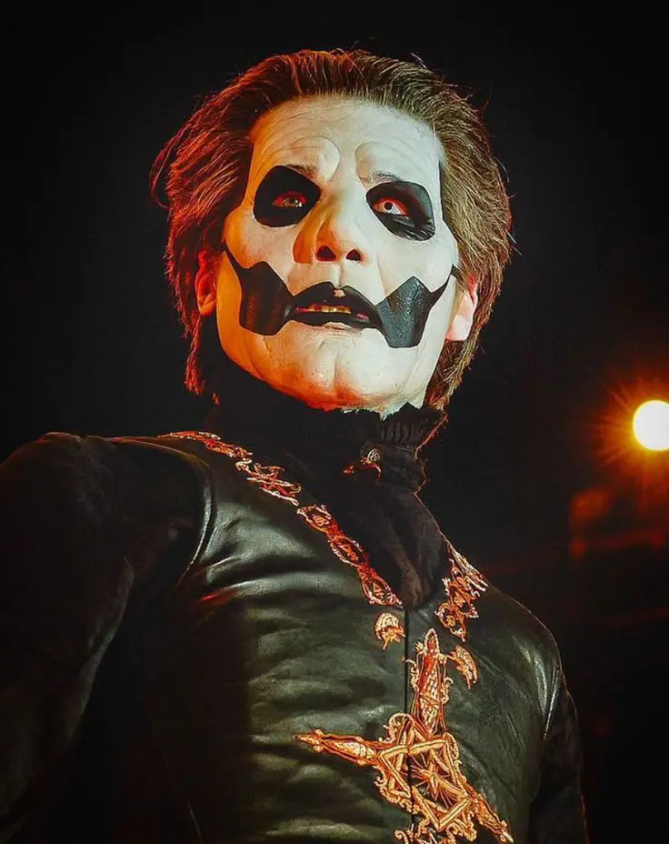 Papa <b>4</b> (Copia)