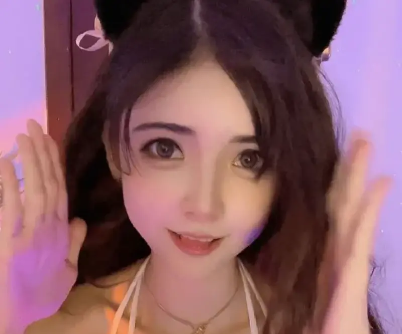 狗头萝莉