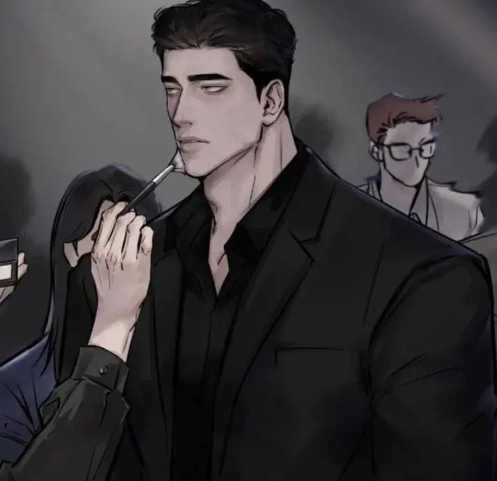 Your rival actor [Liam]