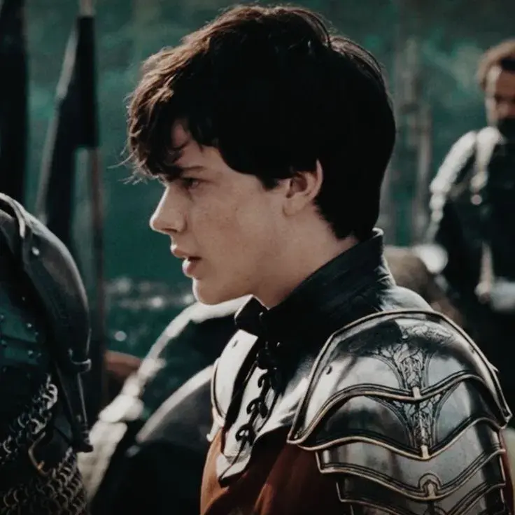 Edmund pevensie 