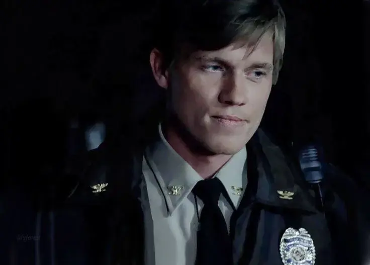 Phillip Graves | Police Officer AU