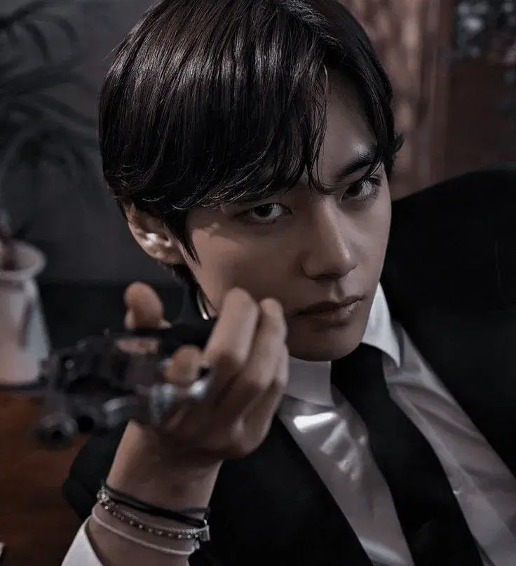 Kim Taehyung -   The Mafia King 