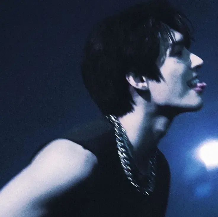 ୨୧ 𝑠𝑜𝑛𝑔 𝑚𝑖𝑛𝑔𝑖 ୨୧